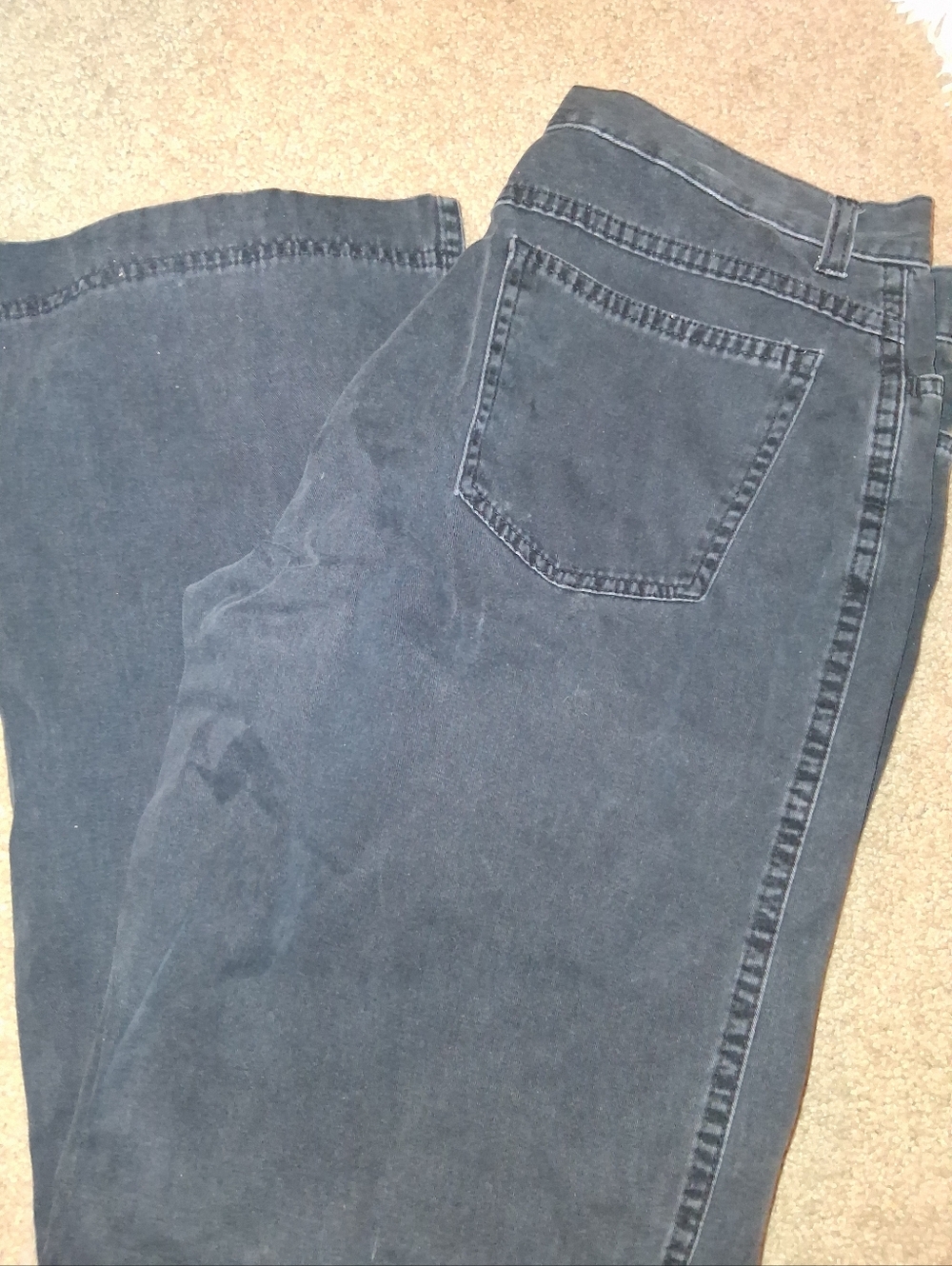 Relaxed Women's Jeans - Black
